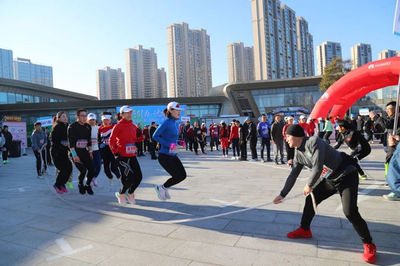 經(jīng)開(kāi)區(qū)“華發(fā)杯”冬季運(yùn)動(dòng)會(huì) 以運(yùn)動(dòng)之名，促文化交融與營(yíng)商環(huán)境優(yōu)化